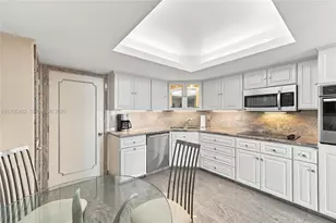 2100 S Ocean Ln, Fort Lauderdale, FL 33316 - Photo 9