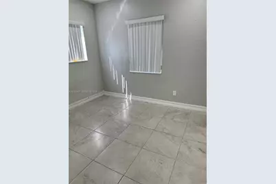 810 NW 61st St #812, Miami, FL 33127 - Photo 5