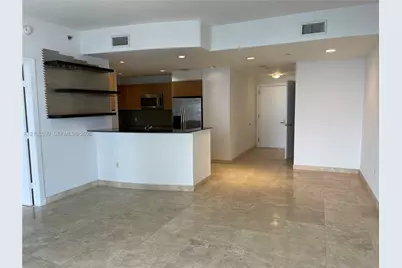 1060 Brickell Ave #3905, Miami, FL 33131 - Photo 7
