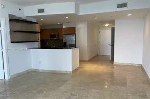 1060 Brickell Ave, Miami, FL 33131 - Photo 7
