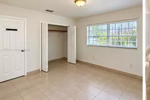 1100 NW 29th Ave, Miami, FL 33125 - Photo 5