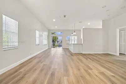 649 Willow Bend Rd, Weston, FL 33327 - Photo 5