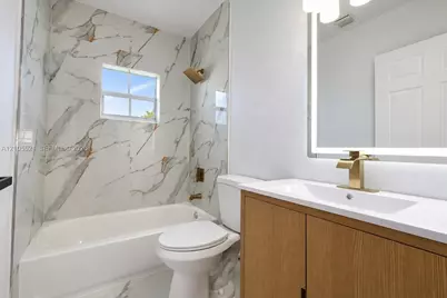 2276 NW 81st St, Miami, FL 33147 - Photo 11