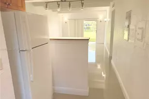 7570 SW 82nd St, Miami, FL 33143 - Photo 5