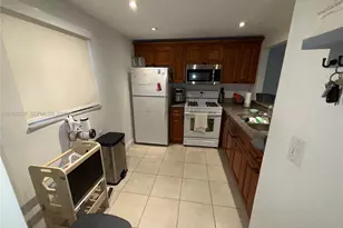 18017 NW 68th Ave, Hialeah, FL 33015 - Photo 41