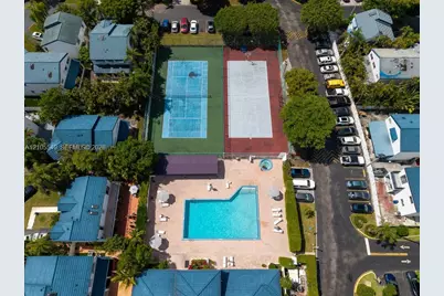 243 NE 212th Ter, Miami, FL 33179 - Photo 41