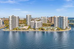 3600 Mystic Pointe Dr, Aventura, FL 33180 - Photo 39
