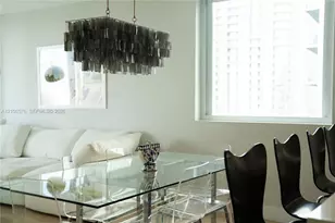 500 Brickell Ave, Miami, FL 33131 - Photo 11