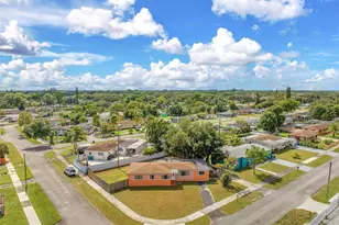 1750 NW 185th St, Miami Gardens, FL 33056 - Photo 41