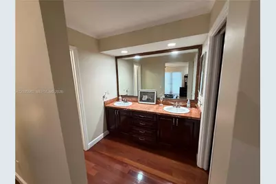2215 NE 204th St, Miami, FL 33180 - Photo 67