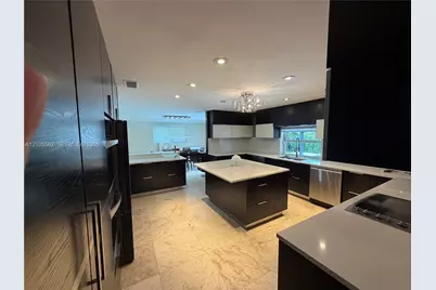 2215 NE 204th St, Miami, FL 33180 - Photo 29