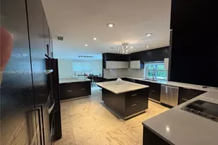 2215 NE 204th St, Miami, FL 33180 - Photo 29