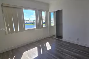 3152 SW 49th St, Dania Beach, FL 33312 - Photo 7