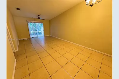 3942 SW 48th Ave, Pembroke Park, FL 33023 - Photo 3
