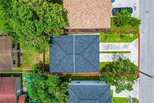 1823 NW 69th St, Miami, FL 33147 - Photo 17