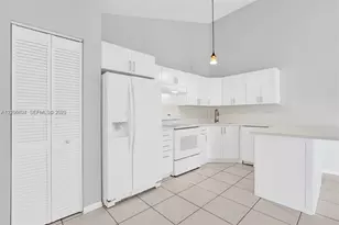 9892 Boca Gardens Pkwy, Boca Raton, FL 33496 - Photo 7