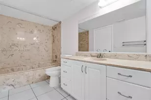 9892 Boca Gardens Pkwy, Boca Raton, FL 33496 - Photo 17