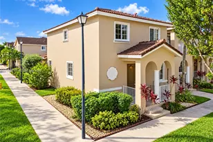 14244 SW 272nd Ln, Homestead, FL 33032 - Photo 3