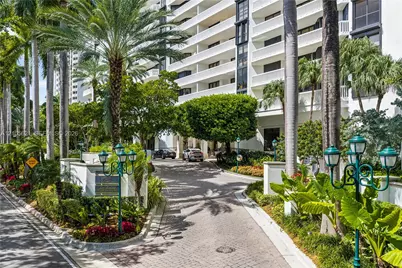 2000 Island Blvd #1503, Aventura, FL 33160 - Photo 41
