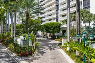 2000 Island Blvd, Aventura, FL 33160 - Photo 41