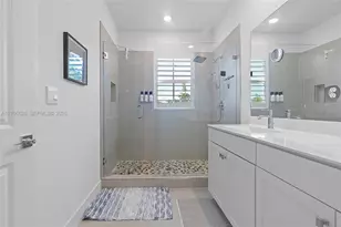 283 SW 169th Ln, Pembroke Pines, FL 33027 - Photo 45