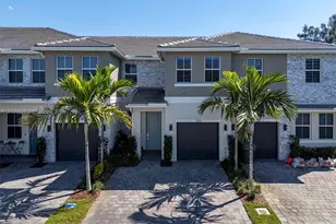 283 SW 169th Ln, Pembroke Pines, FL 33027 - Photo 1