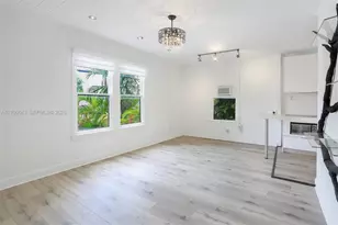 1111 SW 11th St, Miami, FL 33130 - Photo 5