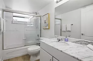 1200 Brickell Bay Dr, Miami, FL 33131 - Photo 13