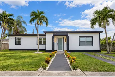 1550 NE 9th Ct, Homestead, FL 33033 - Photo 1