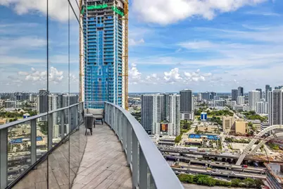851 NE 1st Ave #3403, Miami, FL 33132 - Photo 31