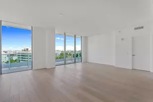 9201 E Bay Harbor Dr, Bay Harbor Islands, FL 33154 - Photo 3