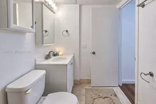 251 174th St, Sunny Isles Beach, FL 33160 - Photo 9