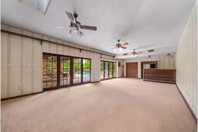 11220 SW 58th Ct, Pinecrest, FL 33156 - Photo 13