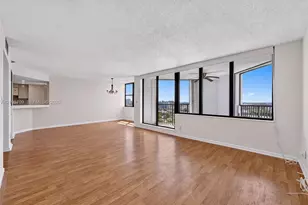 300 Three Islands Blvd, Hallandale Beach, FL 33009 - Photo 9