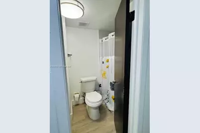 5249 NW 7th St #219, Miami, FL 33126 - Photo 9