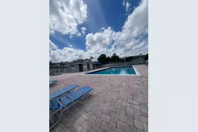 470 NE 210th Cir Ter #201-11, Miami, FL 33179 - Photo 9