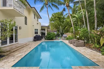 6011 SW 82nd St, South Miami, FL 33143 - Photo 47