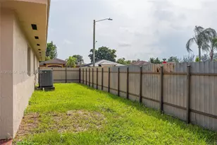 3783 NW 201st Terrace, Miami Gardens, FL 33055 - Photo 13