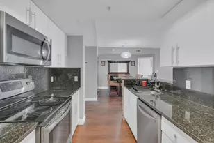 5077 NW 7th St, Miami, FL 33126 - Photo 5