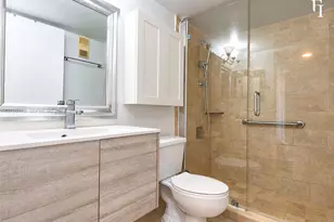 770 Claughton Island Dr, Miami, FL 33131 - Photo 11