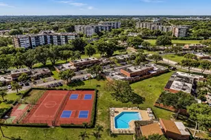 10343 Greenhouse Rd, Pembroke Pines, FL 33026 - Photo 13