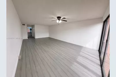 10343 Greenhouse Rd, Pembroke Pines, FL 33026 - Photo 19