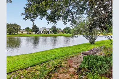 8889 Bridgeport Way Circle, Mount Dora, FL 32757 - Photo 37