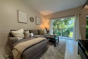 1611 SW 2nd Ct, Miami, FL 33129 - Photo 13