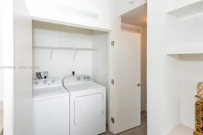 999 SW 1st Ave #3114, Miami, FL 33130 - Photo 19