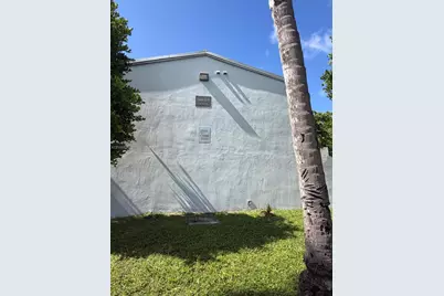 1969 NW 5th Pl #433, Miami, FL 33136 - Photo 3