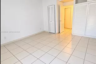 1408 Brickell Bay Dr, Miami, FL 33131 - Photo 9