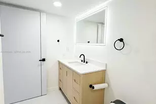 1688 West Ave, Miami Beach, FL 33139 - Photo 15