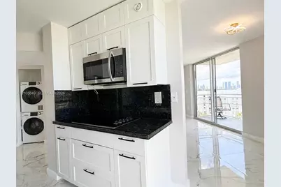 1688 West Ave #903, Miami Beach, FL 33139 - Photo 5