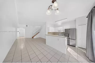 8846 W Flagler St #5, Miami, FL 33174 - Photo 5